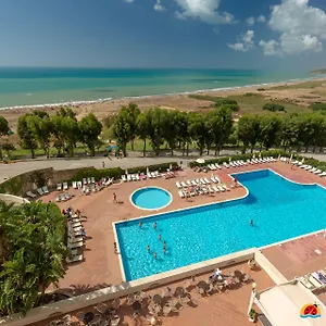 Paradise Hotel